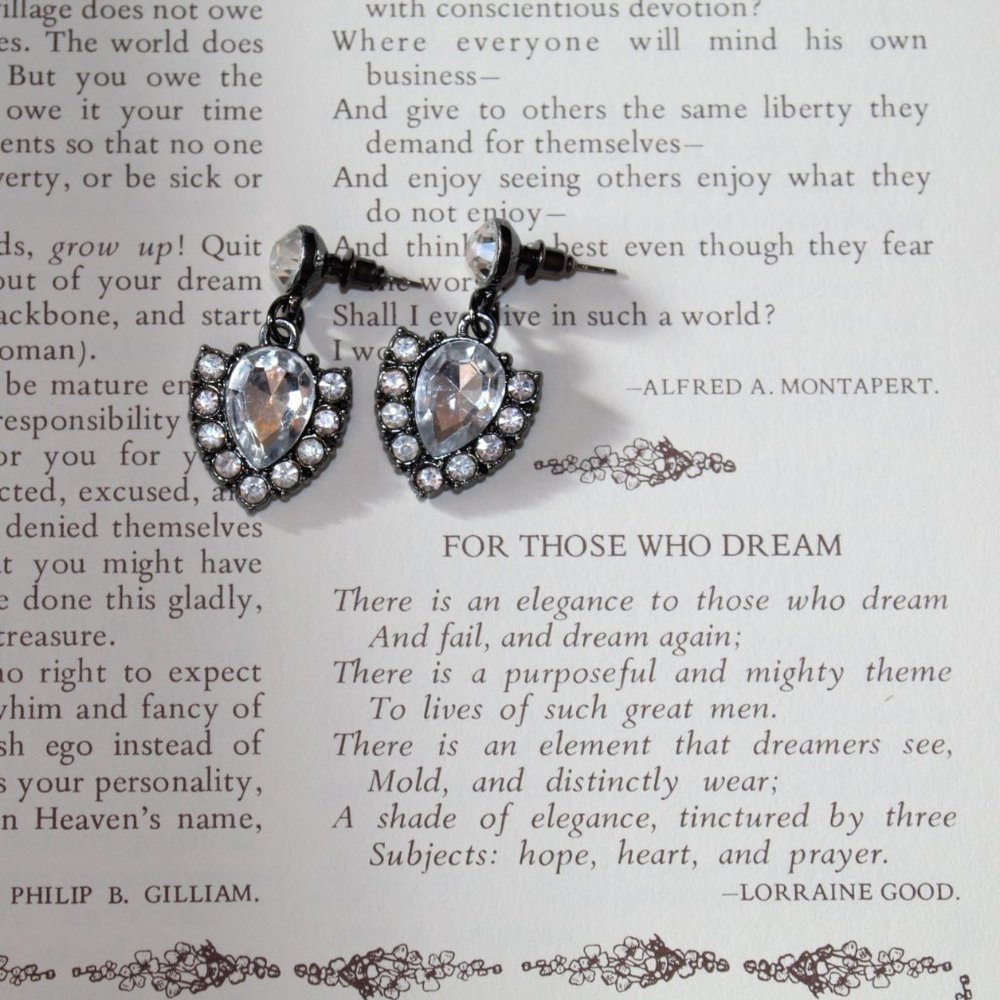 SPARKLY Dangling Rhinestone Cocktail Earrings NEW